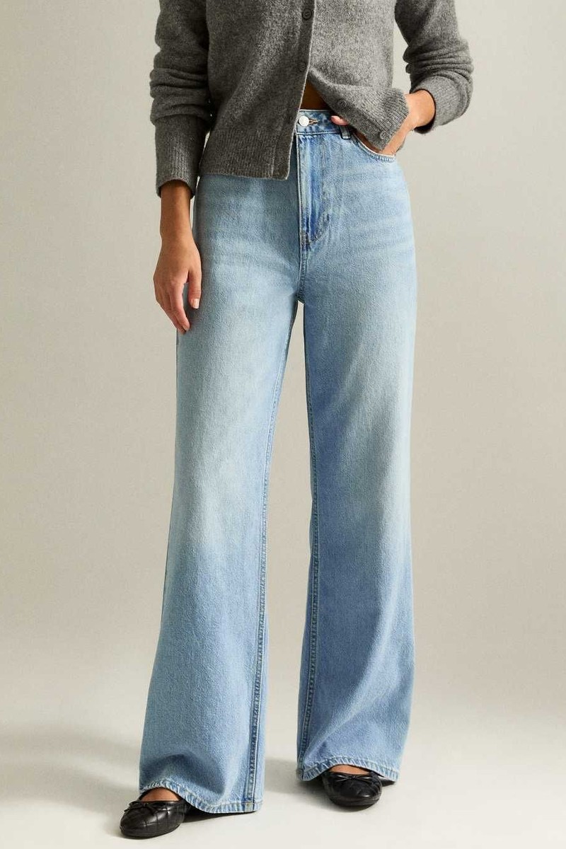 Adalae High Waisted Wide Leg Jeans