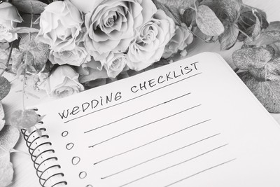 15 Wedding Planning Questions, Answered By The Experts