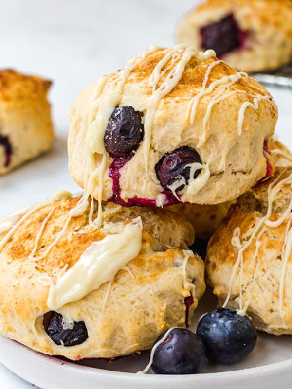 Mixed Berry Scones 