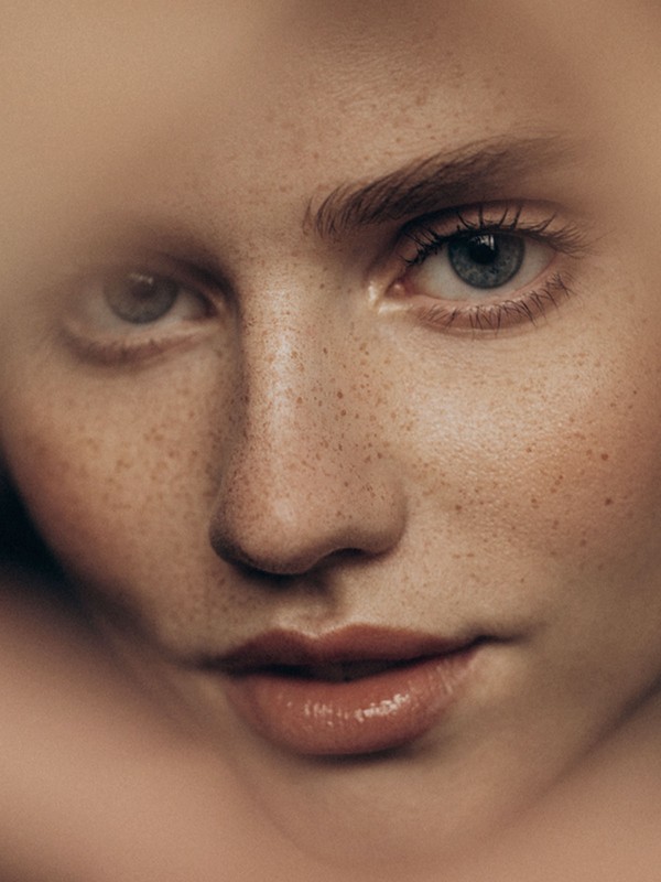 How To Use This Cult Liquid Exfoliator