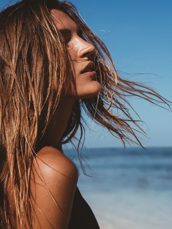11 Holiday Hair Hacks Worth Knowing