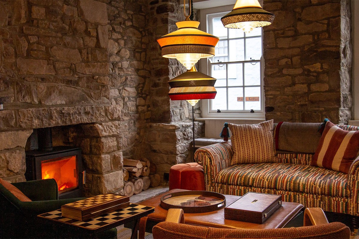 Catherine Davis, The Blonde Hedgehog