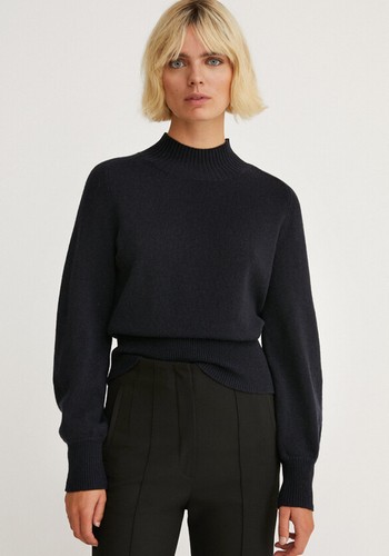 Bobbi Pullover