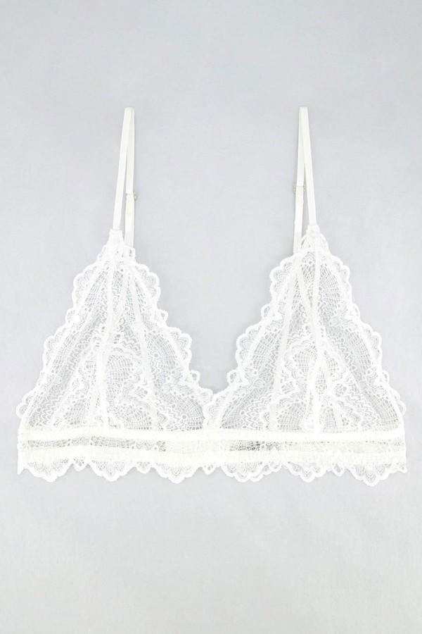 Lace Triangle Bralette Blanche from Understatement