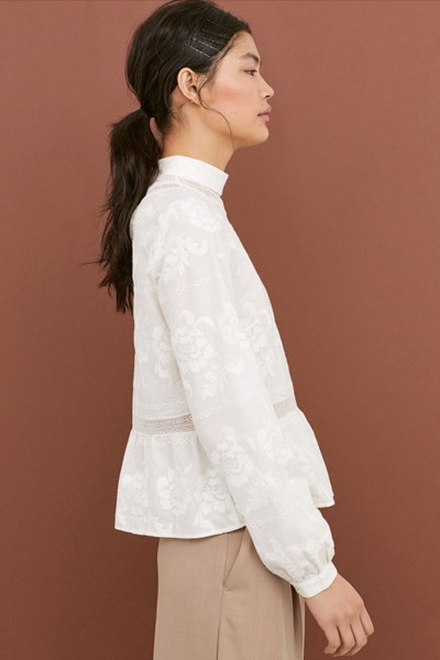 Cotton Blouse With Lace from H&M