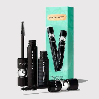 ‘Stacks on Stacks Mascara Duo (Worth £40) / Full Size, Mini Free