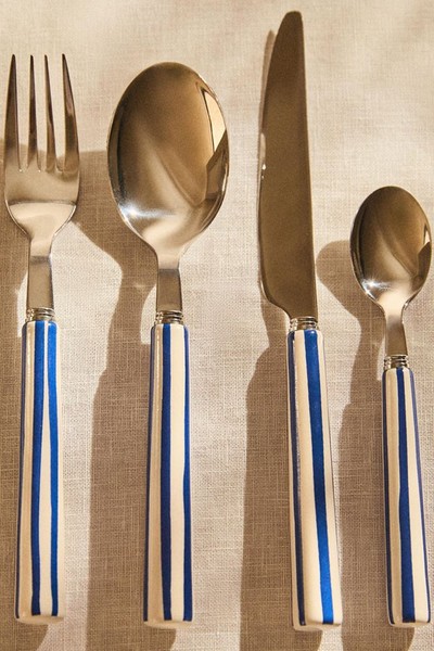 Pack Of 4 Cutlery With 4 Pieces & Ceramic Handle  from Zara Home