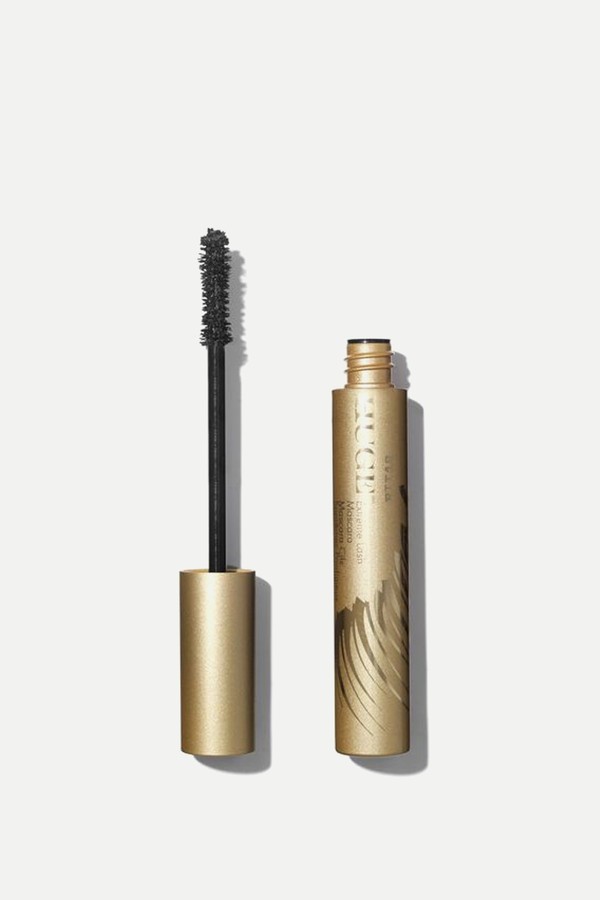 Huge Extreme Lash Mascara from Stila