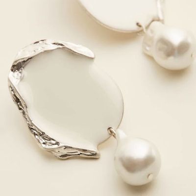 Pearl Detail Metallic Earrings