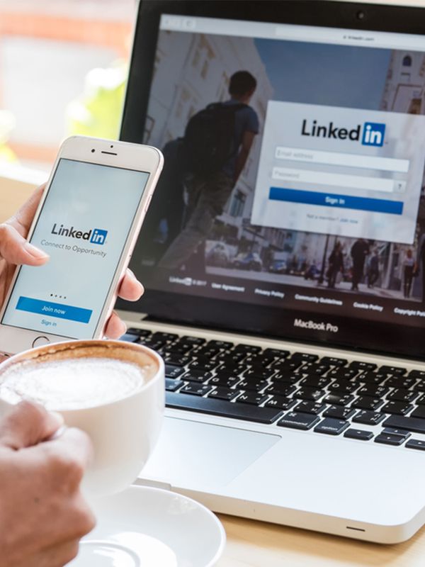 10 Ways To Make Your LinkedIn Profile Stand Out