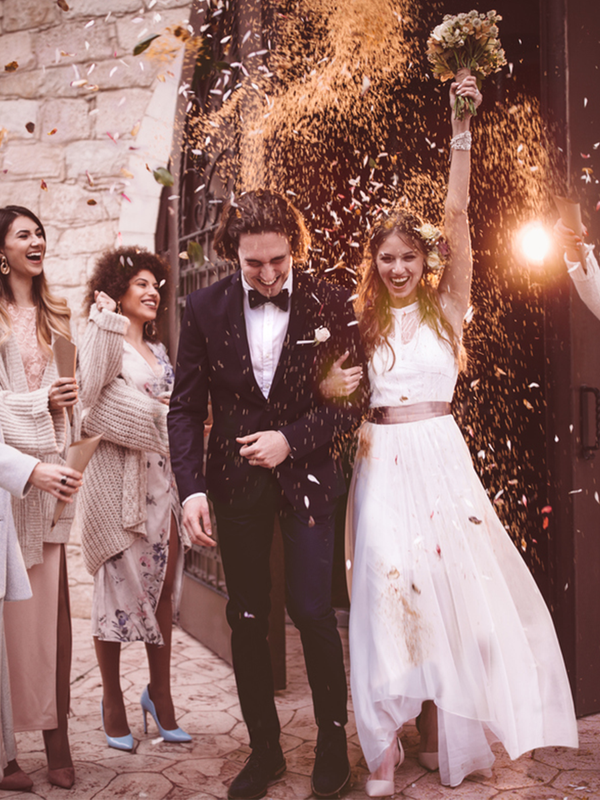 Unique Ways To Include Friends & Family In Your Wedding Day