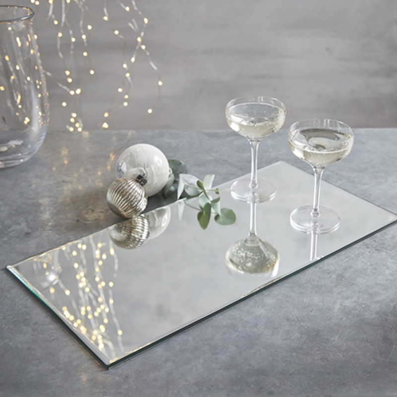 The Decorations You Need For A Grown-Up Christmas