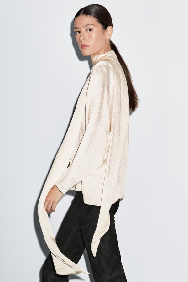 Flowing Blouse With Tie