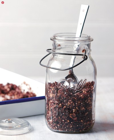 Healthy Chocolate Granola