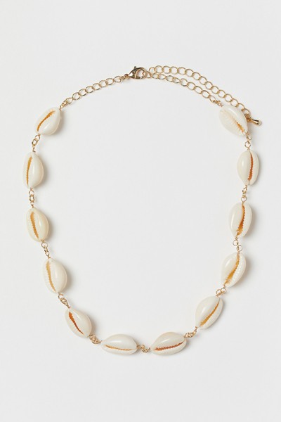  Necklace With Shells from H&M