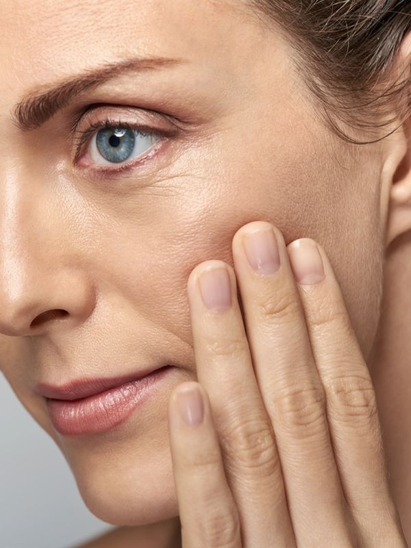 Murad’s Wrinkle Correcting Serum: Why It’s Worth The Hype