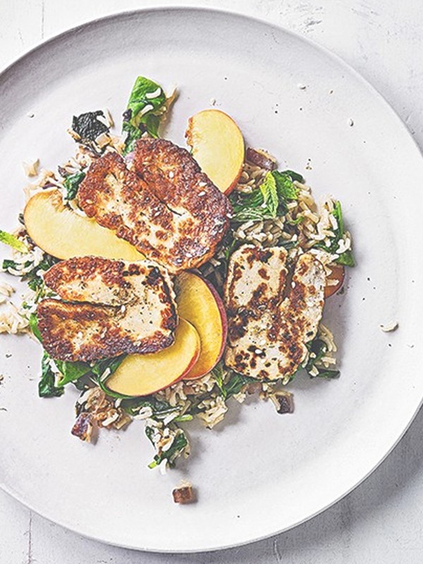 Halloumi With Spinach & Peach Pilaf