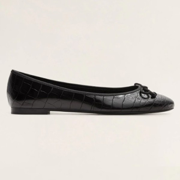 Crocodile-Effect Ballerinas from Mango
