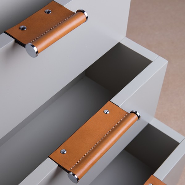 Edge Wing Scroll Handle from Turnstyle Designs