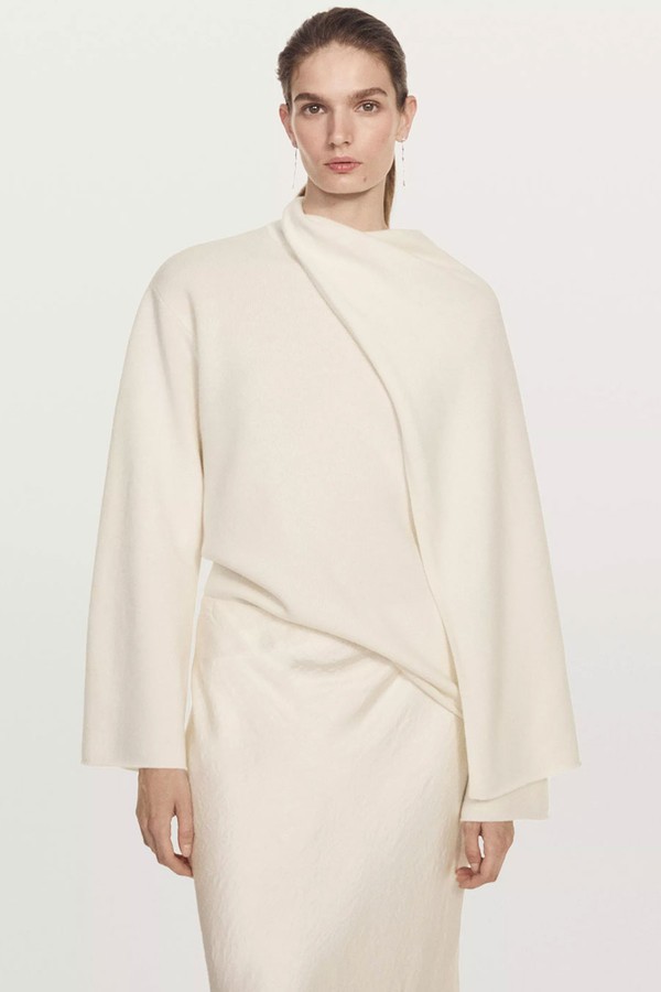 100% Wool Knit Sweater With Scarf from Massimo Dutti