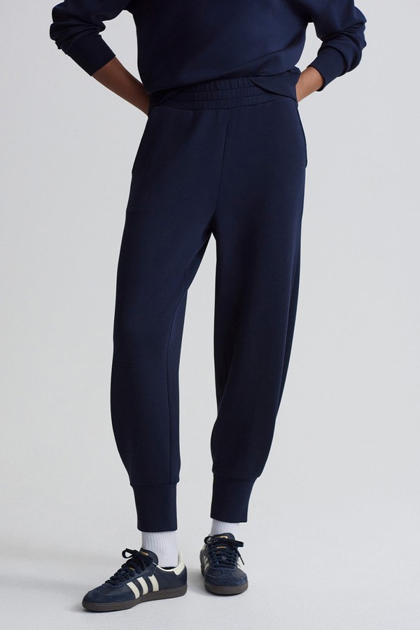 The Relaxed Pant Stretch-Jersey Sweatpants from VARLEY