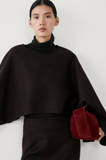 Oversize Wool Blend Knit Cape