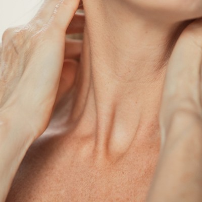 How to Prevent and Minimize Pesky Chest Wrinkles - Poosh