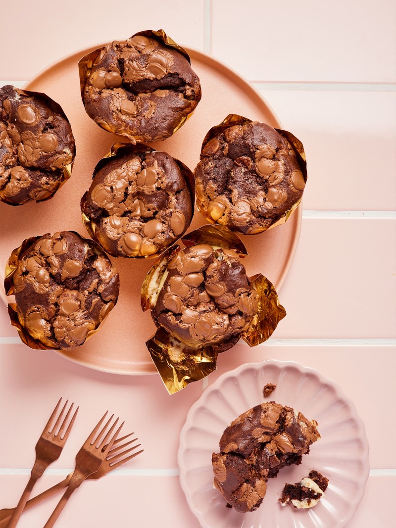 Chocolate Cheesecake Muffins