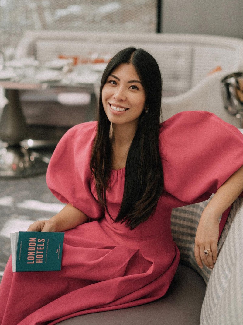 A Freelancer Explains When & How To Take The Plunge