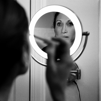 The Best Magnifying Mirrors For Make-Up Application 