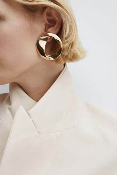 Twisted Hoop Earrings from Mango