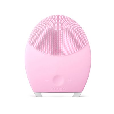 Luna 2 Facial Cleansing Brush for Normal Skin from Foreo