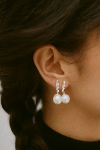 The Lustre Of The Moon Earrings  from Aligheri