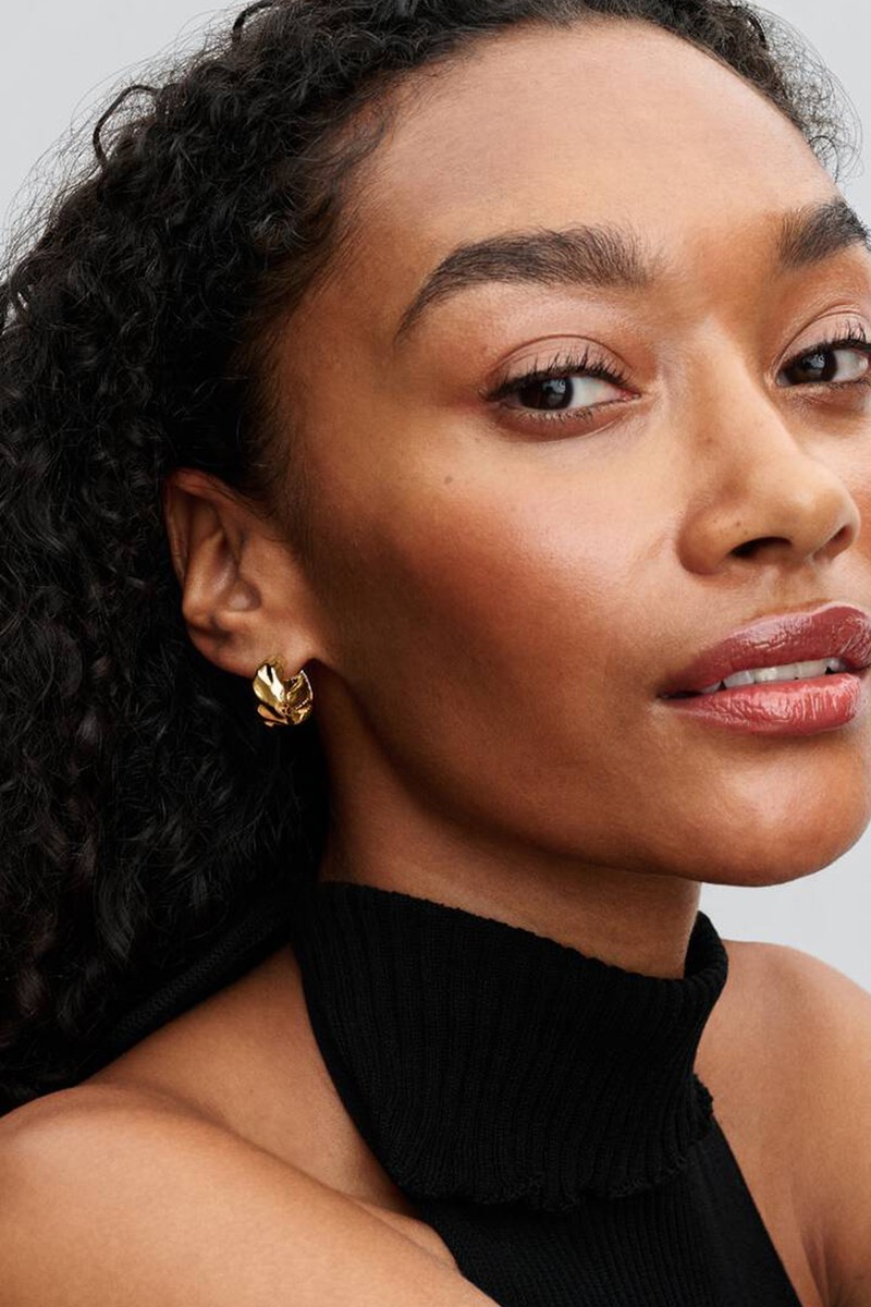 Rippled Hoop Earrings from Pandora