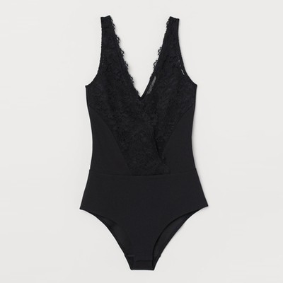 V Neck Body With Lace from H&M