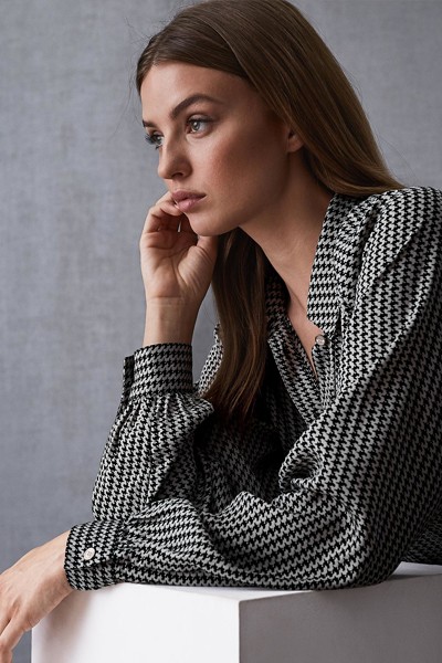 Viola Houndstooth Blouse