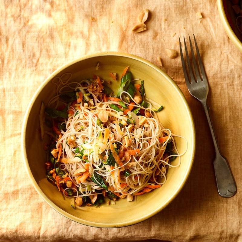 Noodle Salad With Garlic Peanut Dressing 