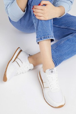 Low-Top Lace-Up Flag Trainers, White