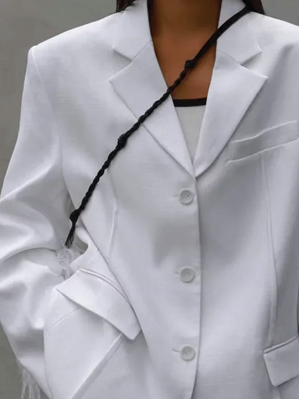Look We Love: Blazers & Knitted Bras