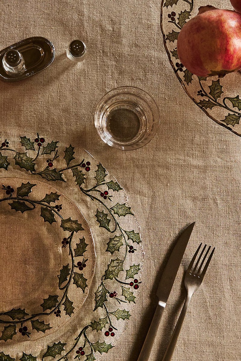 Glass Christmas Holly Leaf Dinner Set