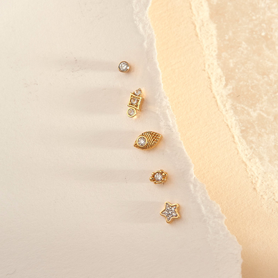 Star Diamond Stud Earrings 