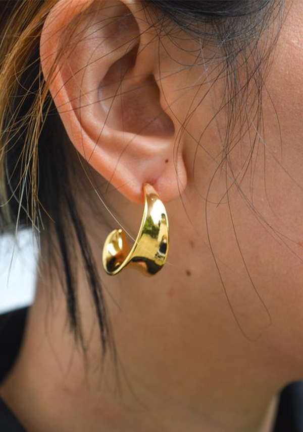 Mila Hoops from Amano