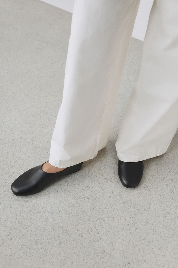 Forever Comfort® Leather High Cut Ballet Flats