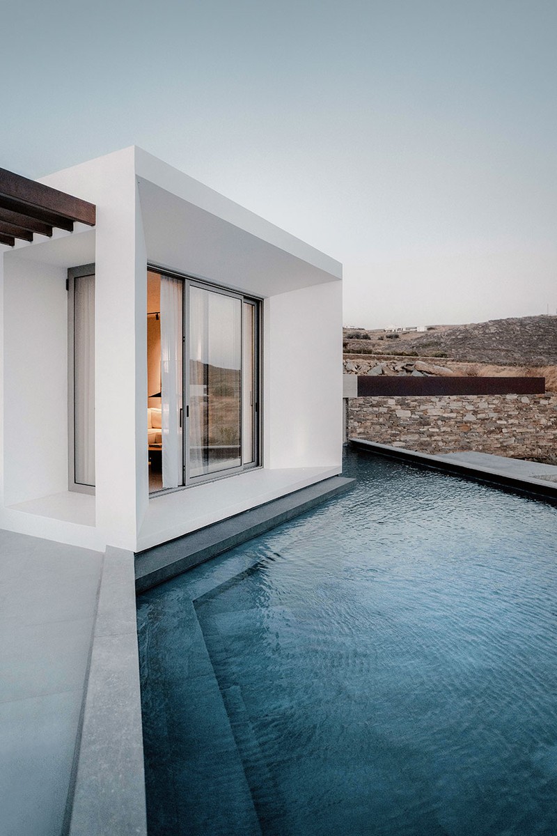 Pnoēs, Tinos