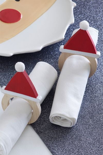 Set Of 2 Santa Napkin Rings