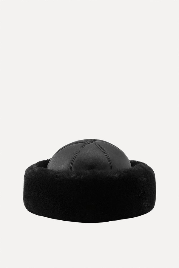 Double-Faced Faux Fur Hat from Zara