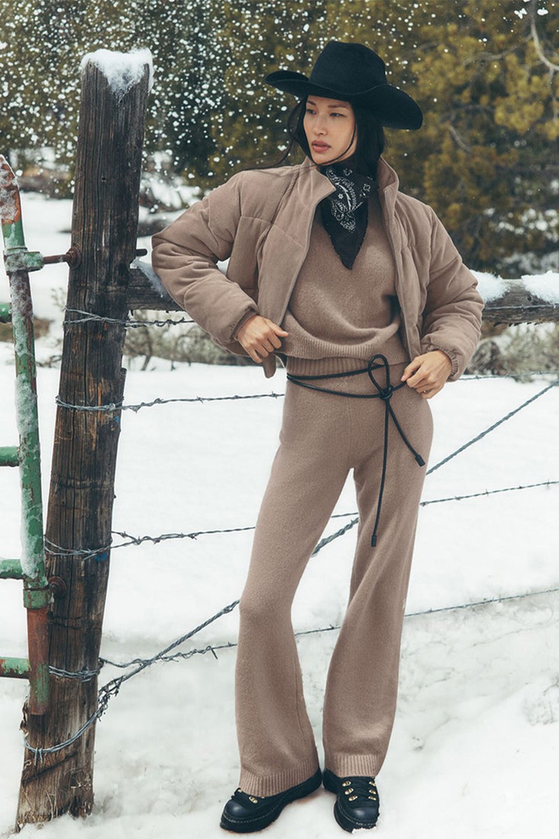 Wool Cashmere High-Waist New Class Wide Leg Pants from alo