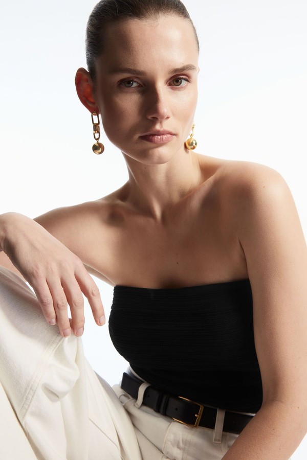 Chain-Link Drop Earrings from COS