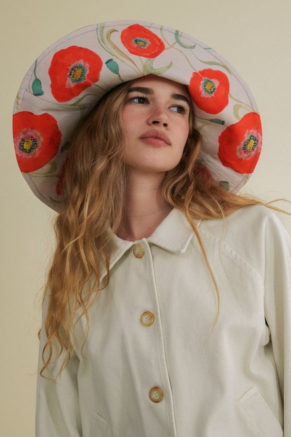 Amapola Gran Bucket Hat from Romualda