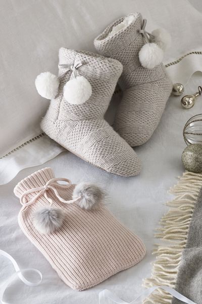 Knitted Pom-Pom Slipper Boots